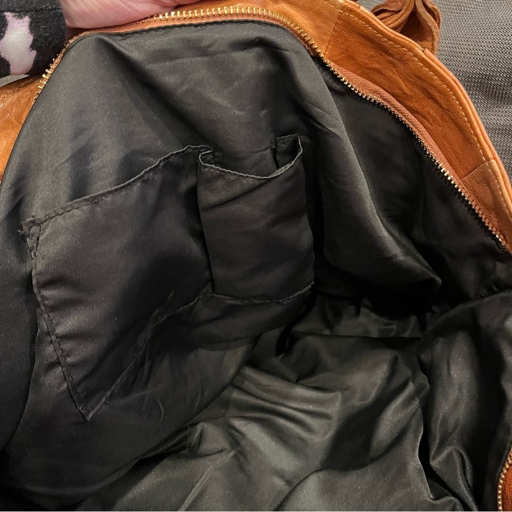 🥑Patchwork Leather Hobo Bag | Brown | Soft Handle & Pockets - Picture 6 of 8